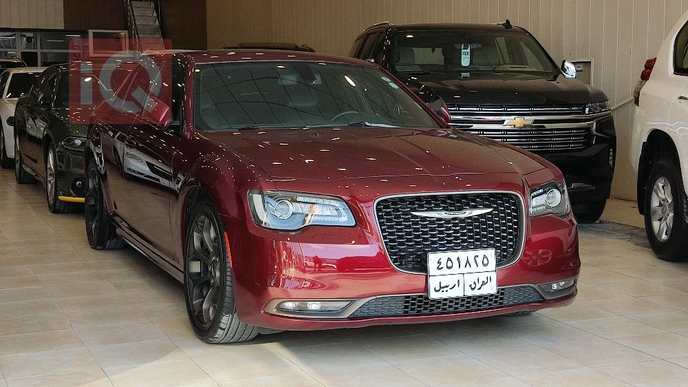 كرايسلر 300